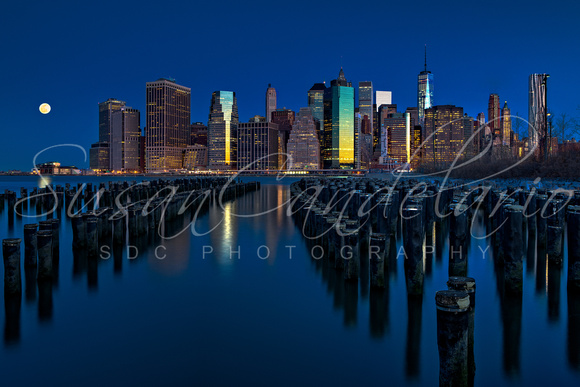 New York City Moonset