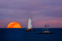 Great Beds Lighthouse Moon Rise