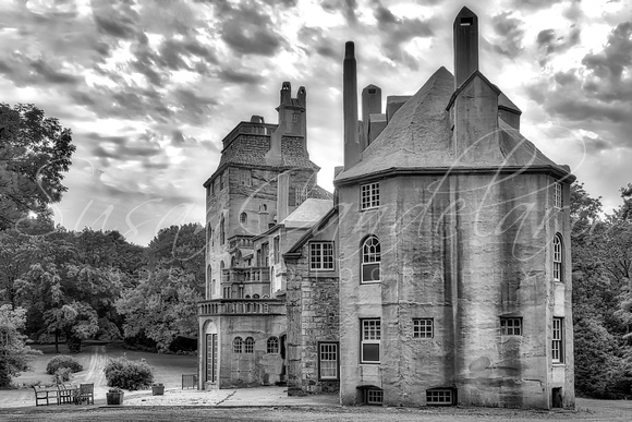 Fonthill Castle Side View BW