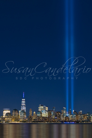 NYC Tribute In Light 911 BW