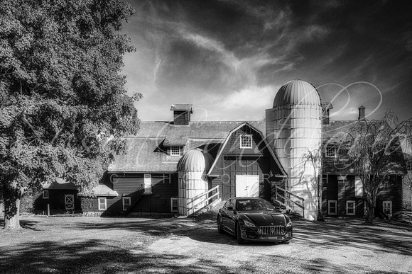 Red Barn and Silo BW