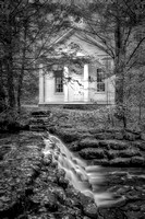Cascade And Chapel BW