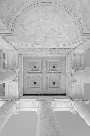 Upper Details At The Jefferson Memorial BW
